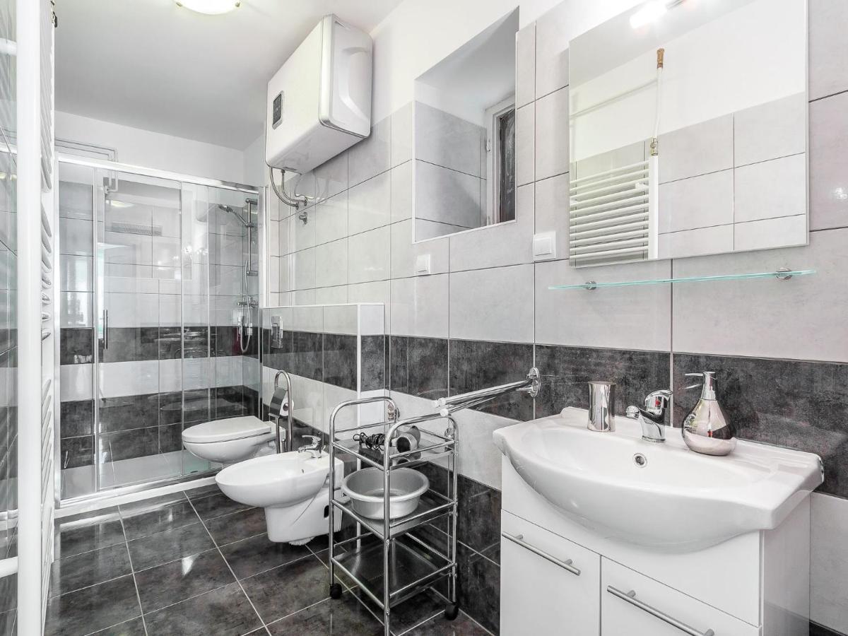 Lovely Apartment Only 500 M From The Sea Pomer Ngoại thất bức ảnh