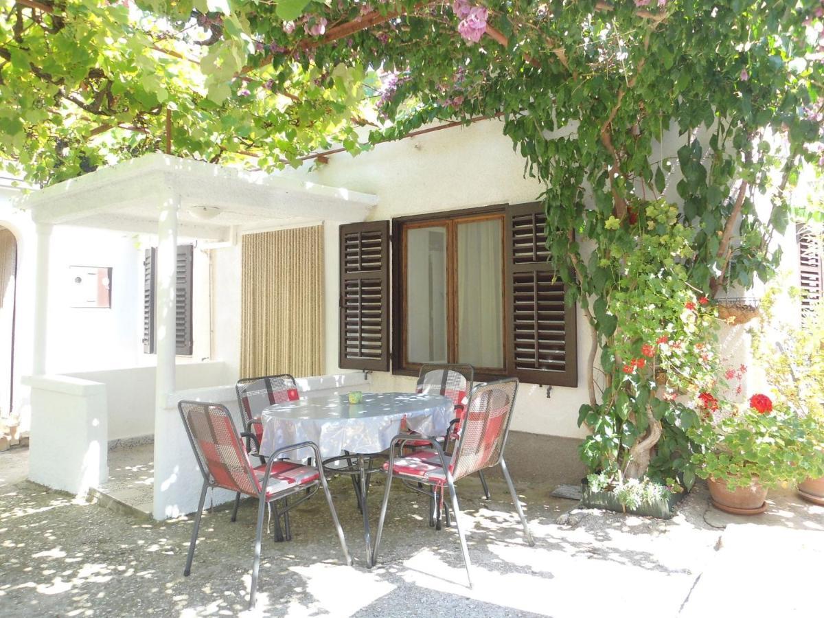 Lovely Apartment Only 500 M From The Sea Pomer Ngoại thất bức ảnh